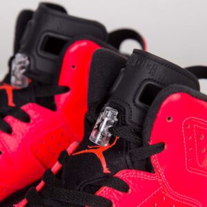 Giay Nike Air Jordan 6 Retro 'Infrared 23' 384665-623
