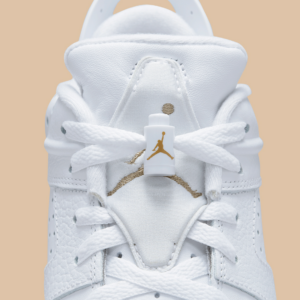 Giay Nike Air Jordan 6 Retro Low 'Golf White Khaki' DV1376-100