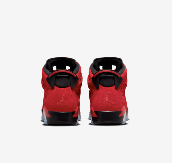 Giay Nike Air Jordan 6 Retro 'Toro Bravo' 384665-600