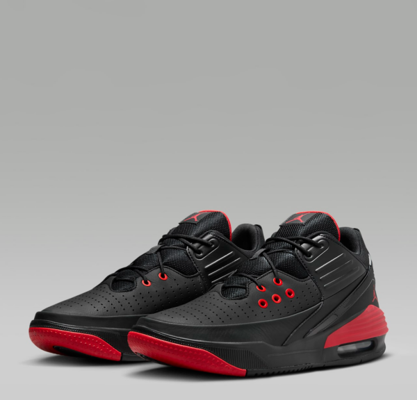 Giay Nike Air Jordan Max Aura 5 'Black Red' DZ4353-006
