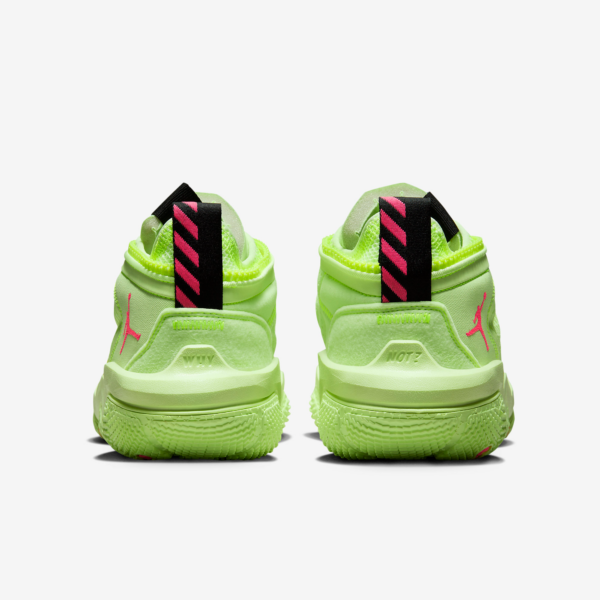 Giay Nike Air Jordan Why Not 0.6 'Barely Volt' DO7189-700