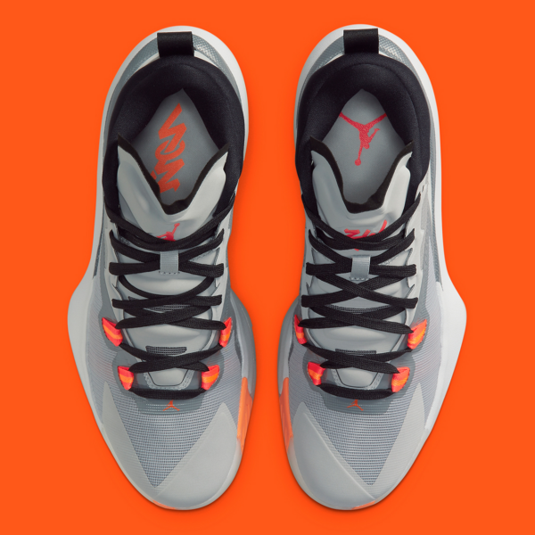 Giay Nike Air Jordan Zion 1 'Light Smoke Grey' DA3130-008
