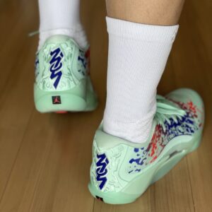 Giay Nike Air Jordan Zion 3 'Mud Sweat Tears' DR0676-300