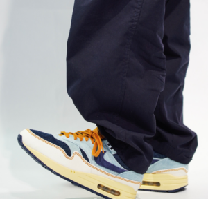 Giay Nike Air Max 1 ’87 'Aura' FQ8900-440