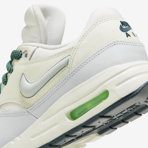 Giay Nike Air Max 1 GS 'Big Tongue' FB9582-001