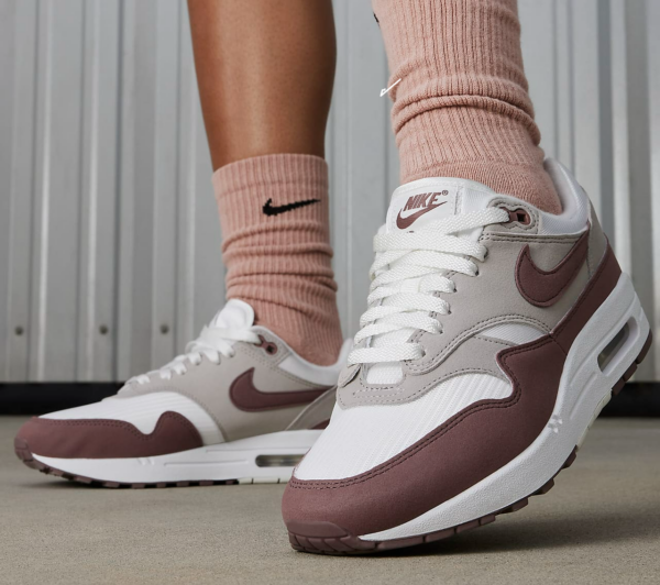 Giay Nike Air Max 1 ‘Smokey Mauve’ DZ2628-104