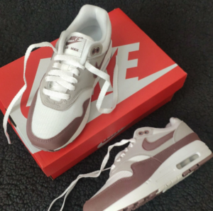 Giay Nike Air Max 1 ‘Smokey Mauve’ DZ2628-104
