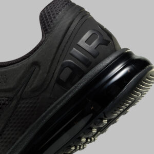 Giay Nike Air Max 2013 'Triple Black' FZ3156-010
