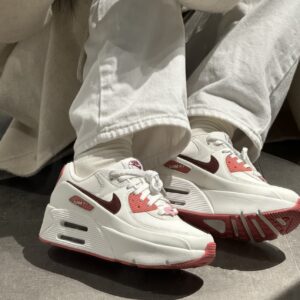 Giay Nike Air Max 90 LV8 SE 'Valentine's Day' FZ5164-133