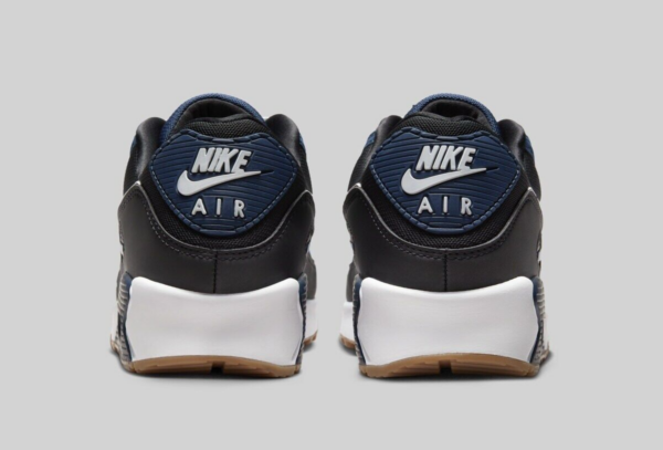 Giay Nike Air Max 90 'Midnight Navy Gum' FB9658-400
