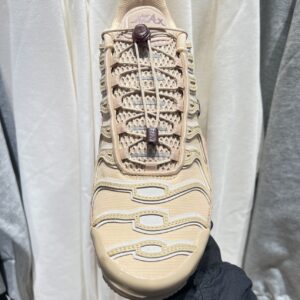 Giay Nike Air Max Plus 'Handcrafted' FZ5049-222