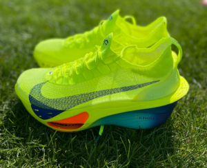 Giay Nike Air Zoom Alphafly 3 'Volt' FD8311-700