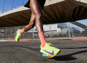 Giay Nike Air Zoom Alphafly 3 'Volt' FD8311-700