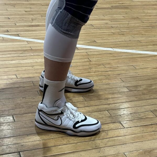 Giay Nike Air Zoom GT Hustle 2 EP 'White Black' DJ9404-102
