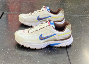 Giay Nike Initiator 'White Neon Blue' FN3443-121