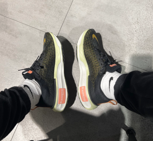 Giay Nike Invincible 3 ‘Black Amber Brown’ DR2615-004