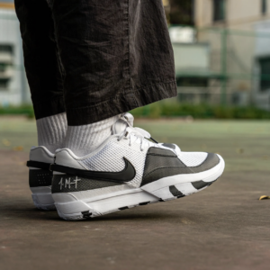 Giay Nike JA 1 EP 'White Black' DR8786-101
