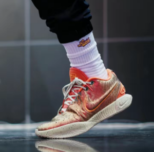 Giay Nike LeBron 21 EP 'Queen Conch' FN0708‑800