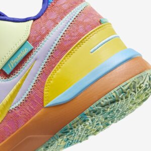 Giay Nike LeBron NXXT Gen Ampd 'Multi-Color' FZ7885-500