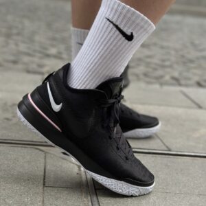 Giay Nike LeBron NXXT Gen EP 'Black White' DR8788-003