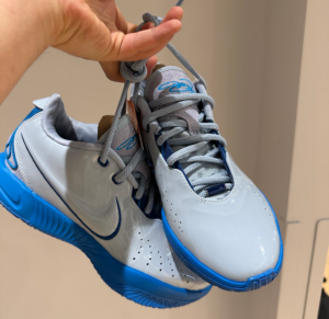 Giay Nike LeBron XXI 21 EP 'James Light Armory Blue' FQ4146-400