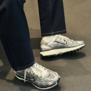 Giay Nike P-6000 'Metallic Silver' CN0149-001