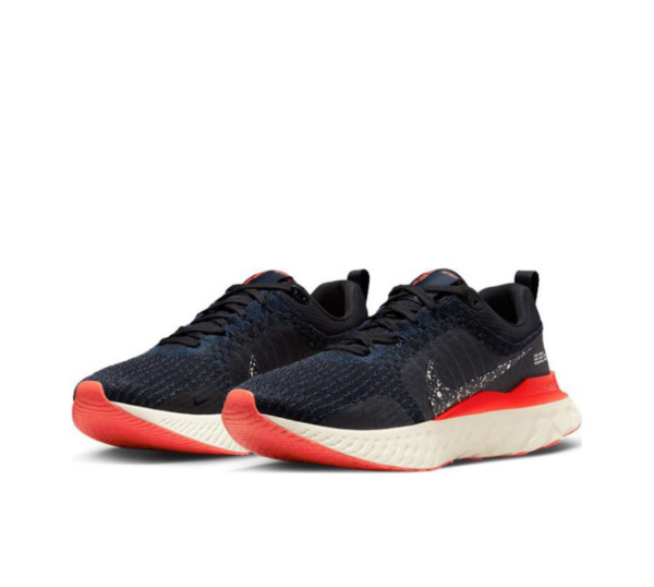 Giay Nike React Infinity Run Flyknit 3 'Black' DZ3014-002
