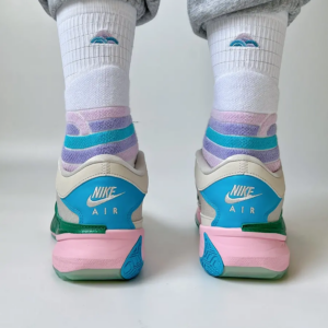 Giay Nike Zoom Freak 5 '5 The Hard Way' DX4985-100