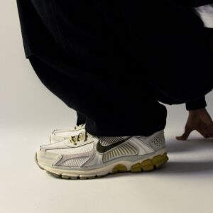 Giay Nike Zoom Vomero 5 'Light Bone Olive' FV0397-001