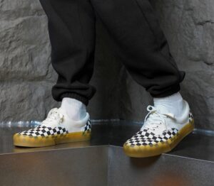 Giay Vans Era Checkerboard 'Marshmallow Gum' VN0A4BV41KP