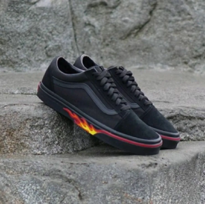 Giay Vans Old Skool 'Flame Wall' VN0A38G1Q8Q