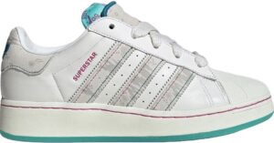 Giay Adidas x Feifei Ruan Superstar ‘Year of the Dragon’ ID1140