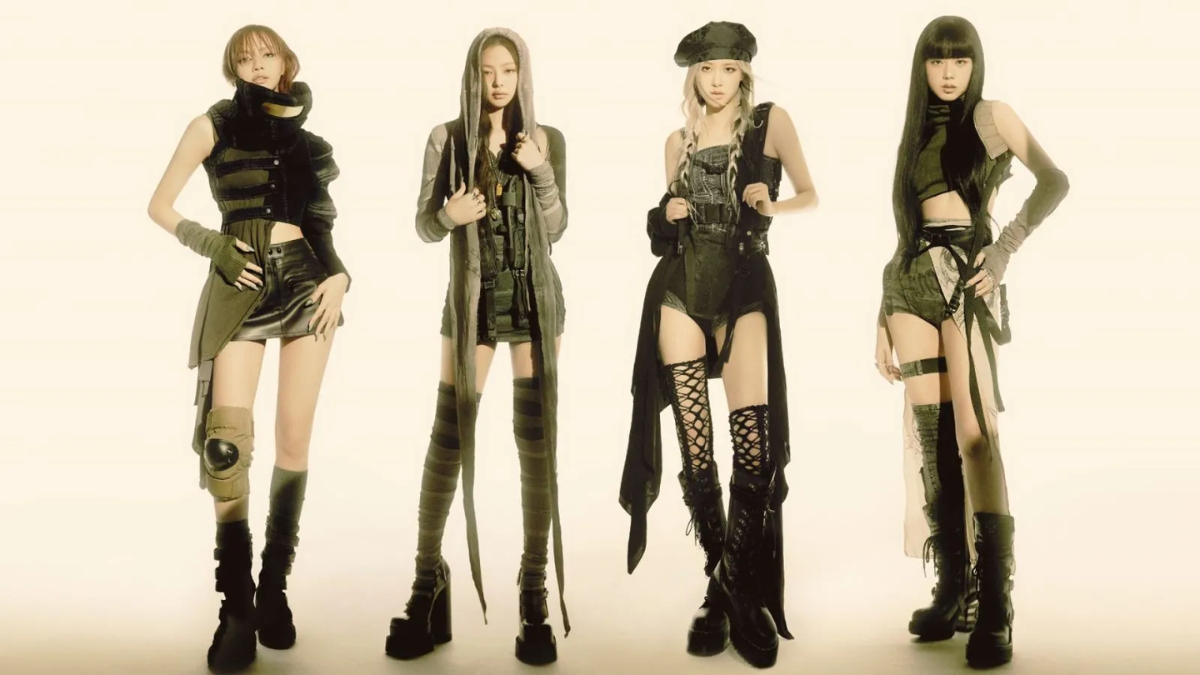 BLACKPINK "chinh phuc" moi phong cach voi BST giay hieu