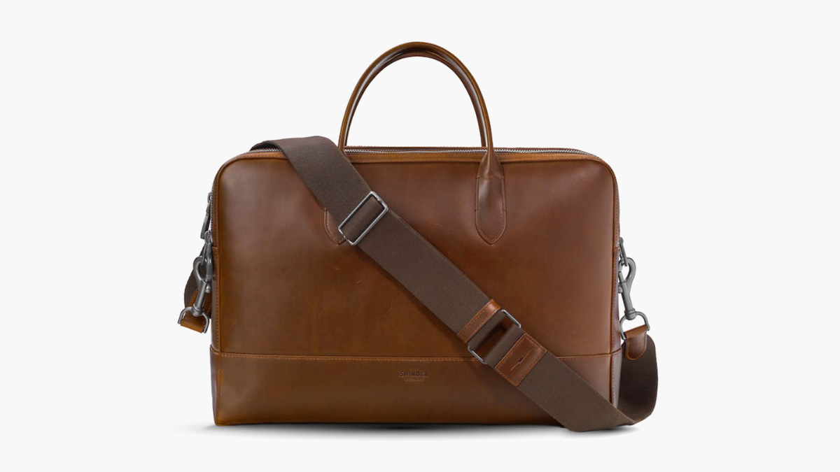 Sang trọng và tinh tế: Khám phá những chiếc túi da nam cao cấp Hinh anh 5: Sang trong va tinh te: Kham pha nhung chiec tui da nam cao cap