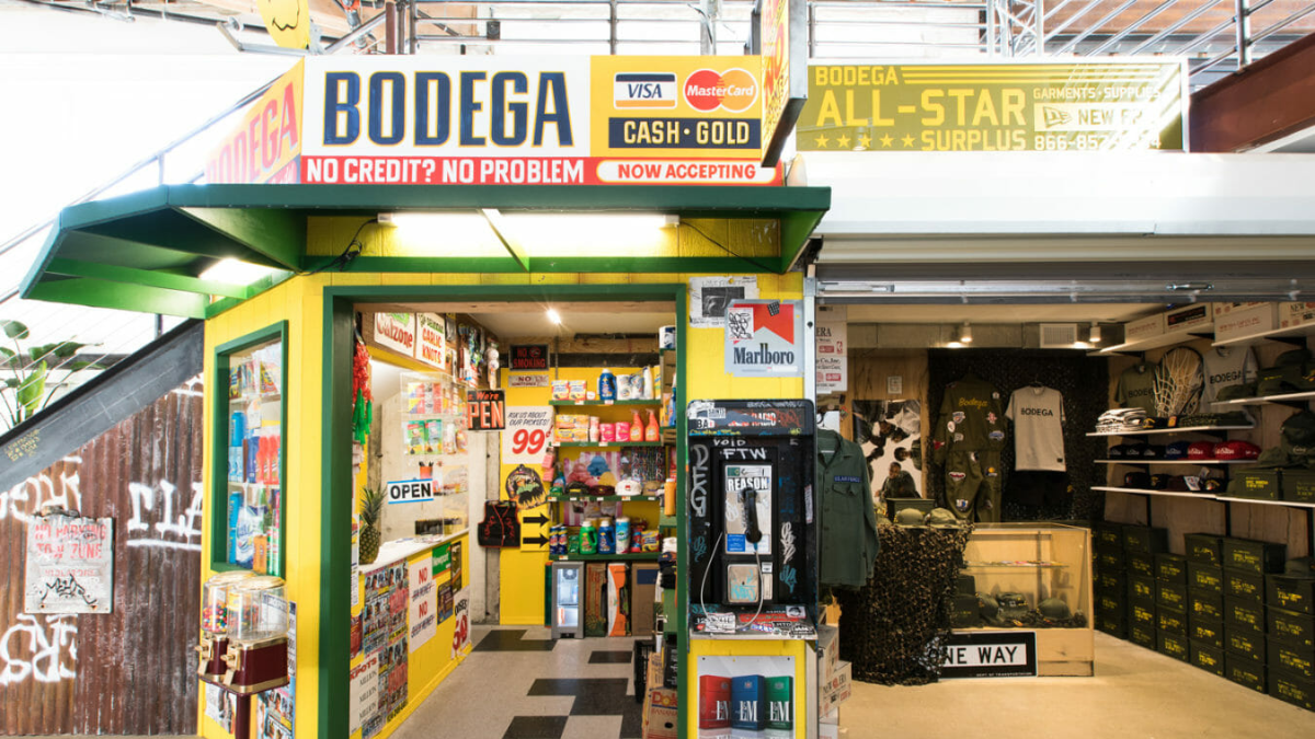 14 cửa hàng sneaker nhất định phải ghé thăm khi đến Los Angeles Hinh anh 3: 14 cua hang sneaker nhat dinh phai ghe tham khi den Los Angeles