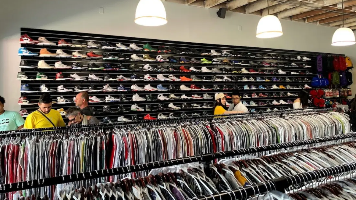 14 cửa hàng sneaker nhất định phải ghé thăm khi đến Los Angeles Hinh anh 6: 14 cua hang sneaker nhat dinh phai ghe tham khi den Los Angeles