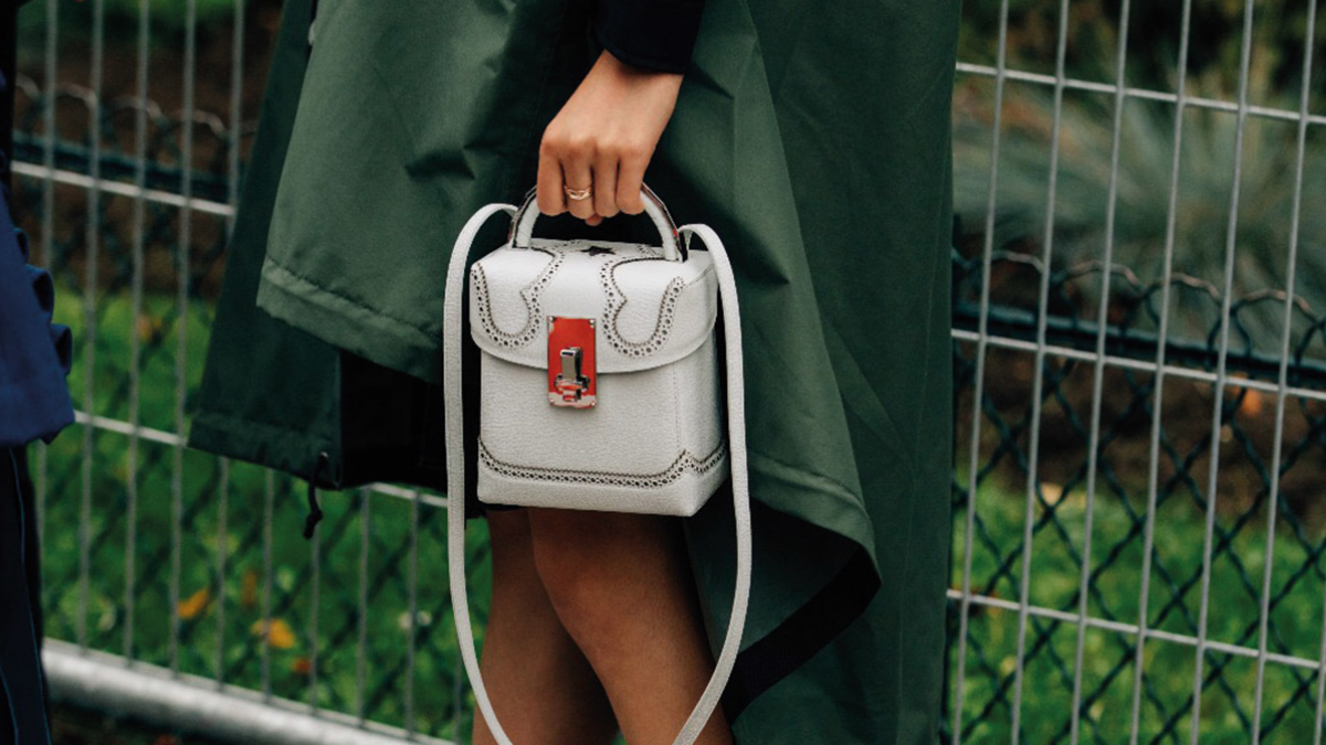 Hinh anh 11: Thoi trang Han Quoc luxury: "Guong mat vang" moi cua lang mot