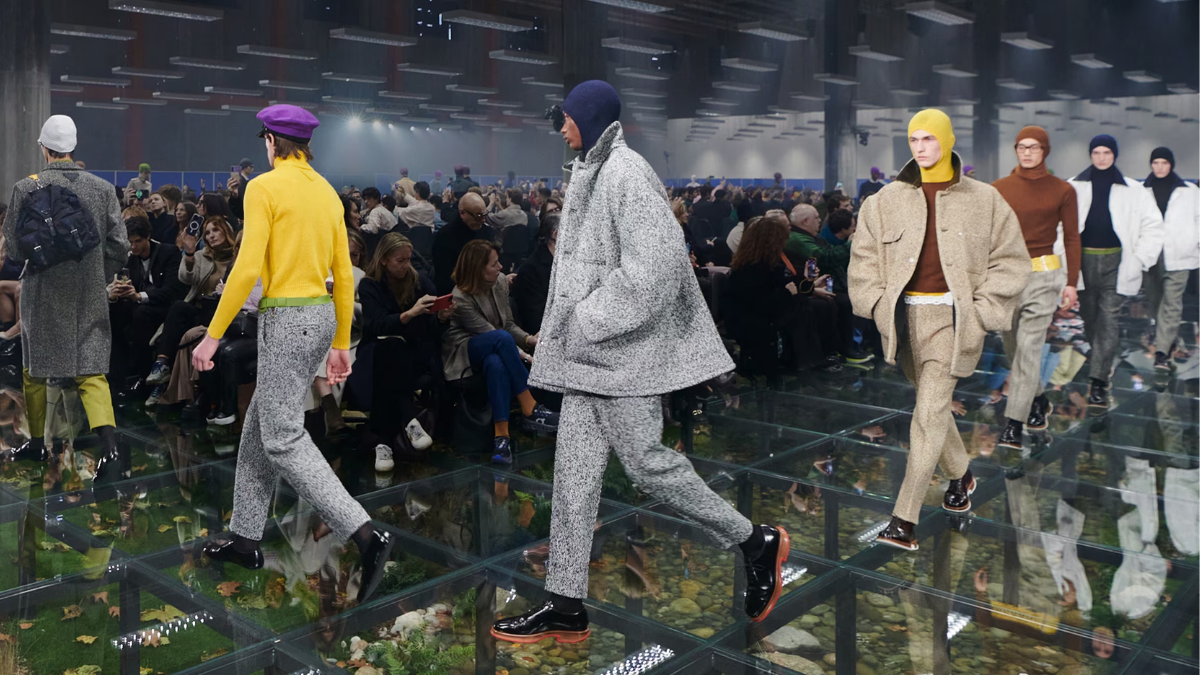 Hinh anh 8: Prada: Bieu tuong cua su sang trong va dang cap