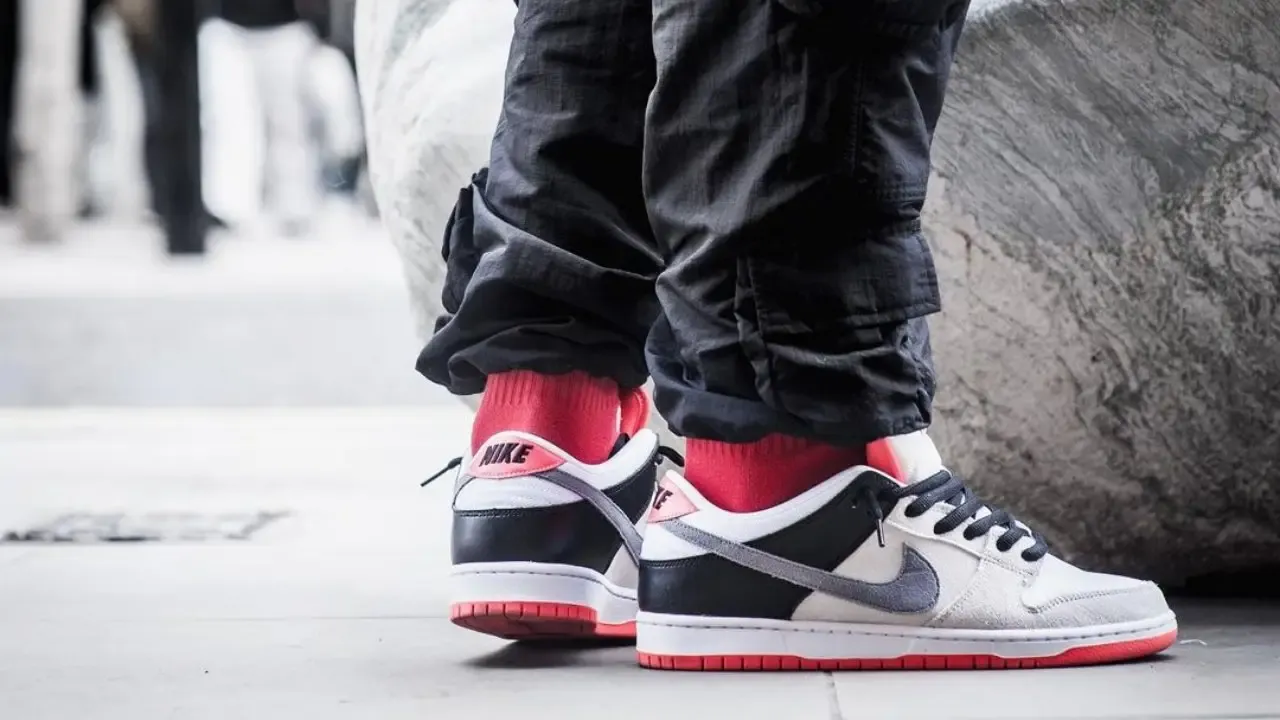 Top 10 mẫu giày sneaker Nike sẽ trở thành hot trend trong 2024 Hinh anh 7: Top 10 mau giay sneaker Nike se tro thanh hot trend trong 2024