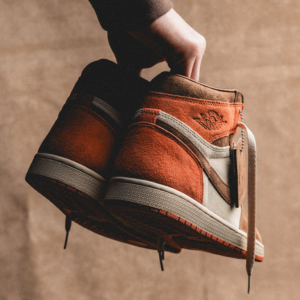 Giay Nike Air Jordan 1 Retro High OG SP 'Dusted Clay' FQ2941-200