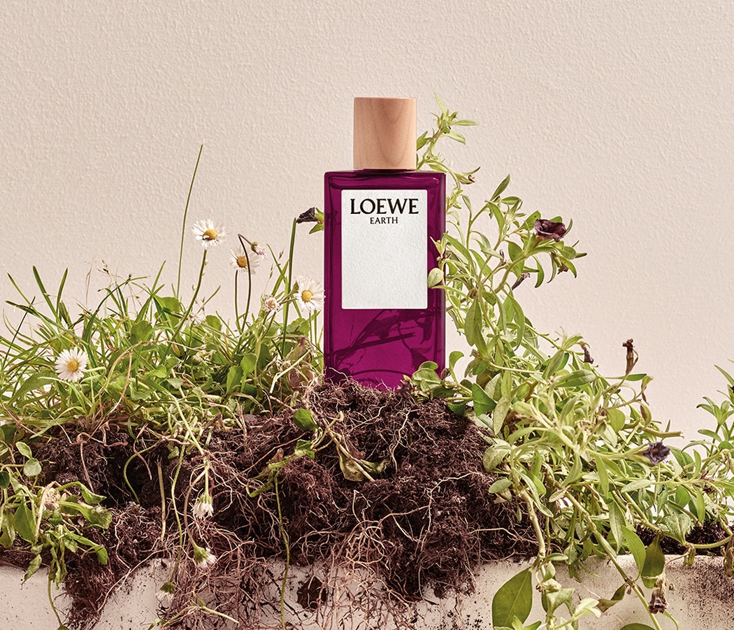 Mê mẩn trước Top 4 chai nước hoa lấy cảm hứng từ vườn rau củ Hinh anh 6: Me man truoc Top 4 chai nuoc hoa lay cam hung tu vuon rau cu