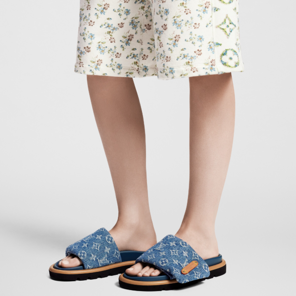 Dep Louis Vuitton Pool Pillow Flat Comfort Mules 'Blue' 1ACJVH