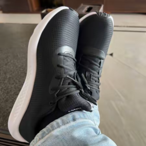 Giay Under Armour Charged Pursuit 3 Tech 'Black White' 3025424‑001