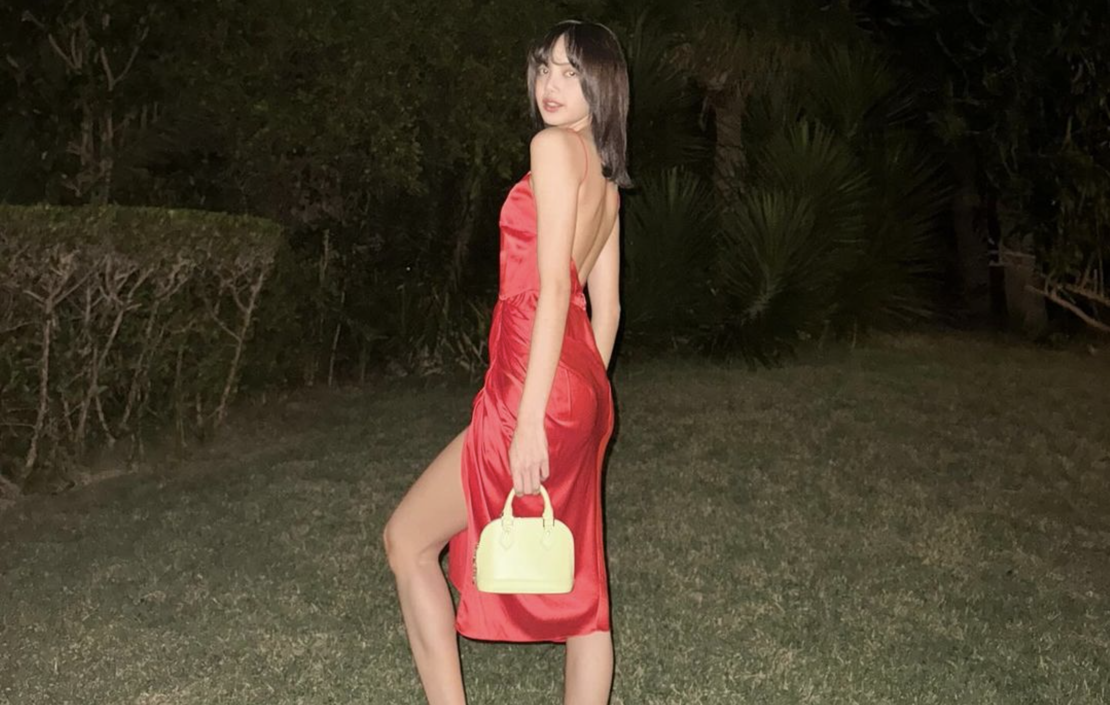 Hé lộ BST túi xách Louis Vuitton của em út Lisa BlACKPINK Hinh anh 10: He lo BST tui xach Louis Vuitton cua em ut Lisa BlACKPINK