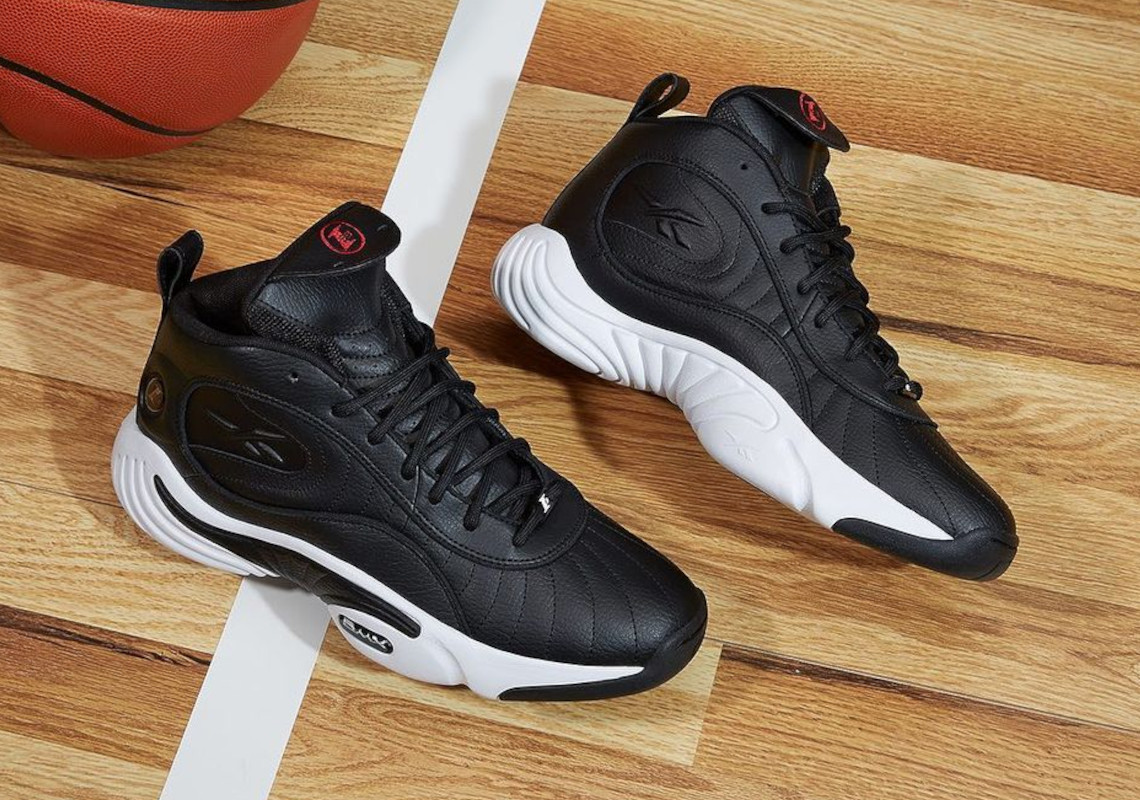 Giày bóng rổ Reebok có gì? Điểm qua những đôi giày bóng đặc trưng của thương hiệu Reebok Hinh anh 3: Giay bong ro Reebok co gi? Diem qua nhung doi giay bong dac trung cua thuong hieu Reebok