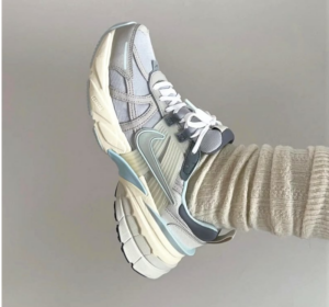 Giay Nike V2K Run 'Light Bone Iron Ore' FZ3596‑072