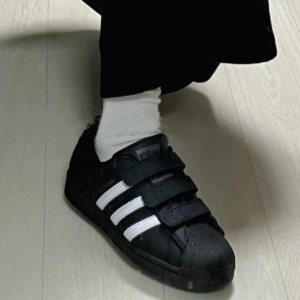 Giay Adidas Superstar x KSENIASCHNAIDER 'Black White' IE2967