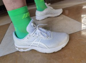 Giay Asics Gel Kayano 27 'Triple White' 1011A767-101