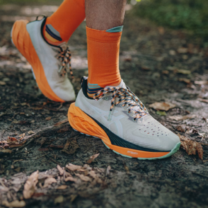 Giay Asics Novablast 4 TR 'Fellow Yellow Orange' 1011B850-250