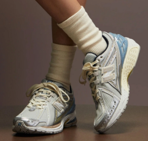 Giay New Balance 1906R 'Kith White' M1906RKC